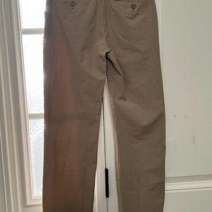 Vineyard Vines boys Performance breaker pants, size 14, EUC